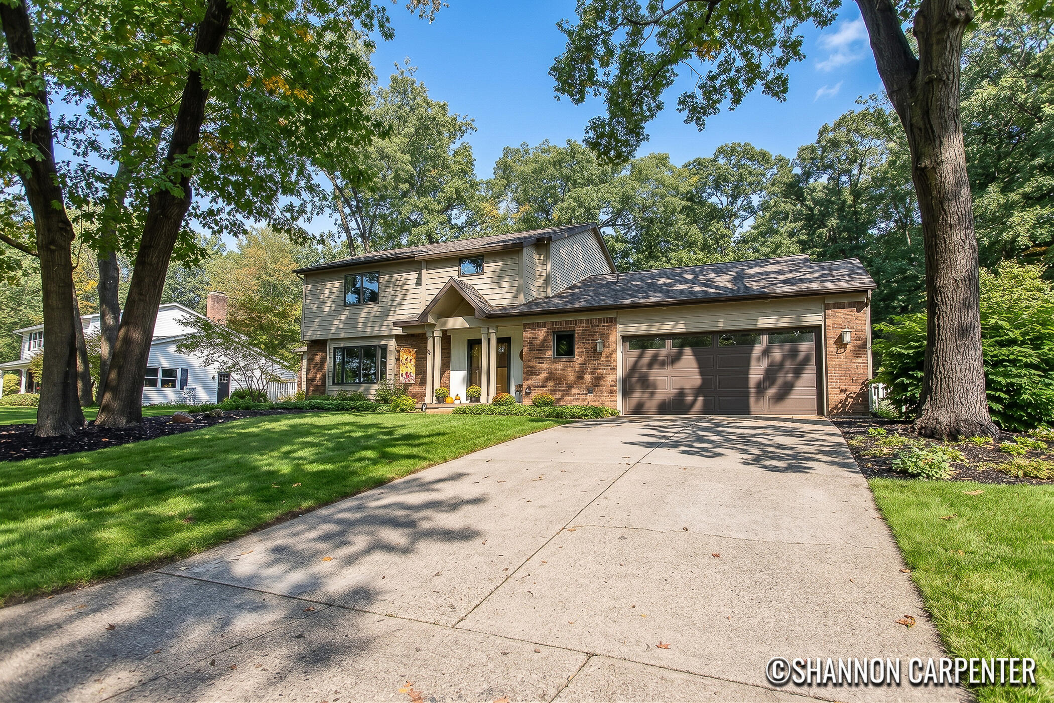3275 Pinoak Court SE Grand Rapids MI 49546
