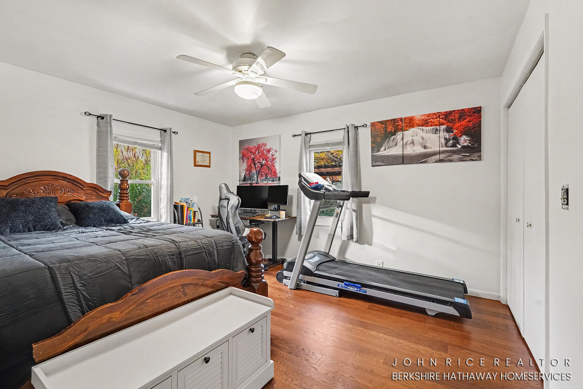 2875 Richmond Street NW Grand Rapids MI 49504