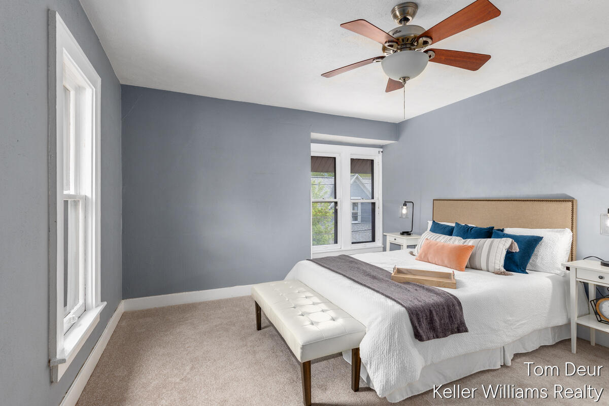 315 Donald Place SE Grand Rapids MI 49506