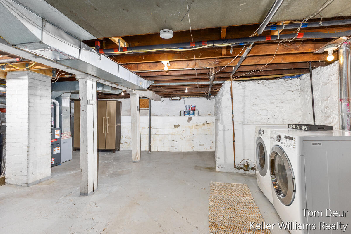 315 Donald Place SE Grand Rapids MI 49506