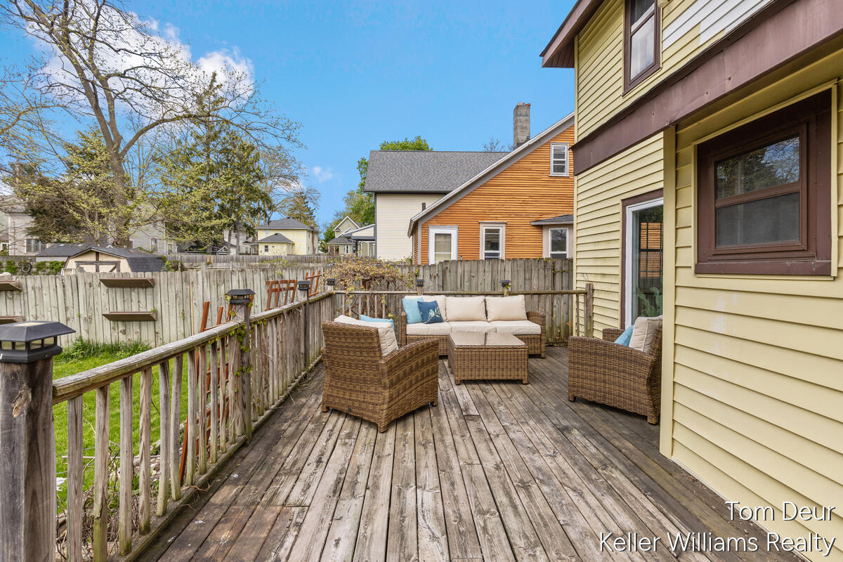 315 Donald Place SE Grand Rapids MI 49506