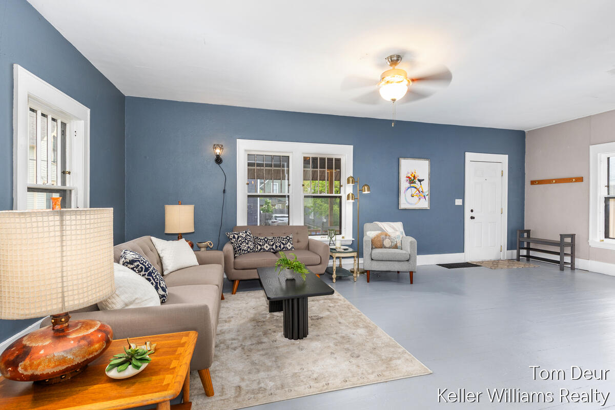 315 Donald Place SE Grand Rapids MI 49506
