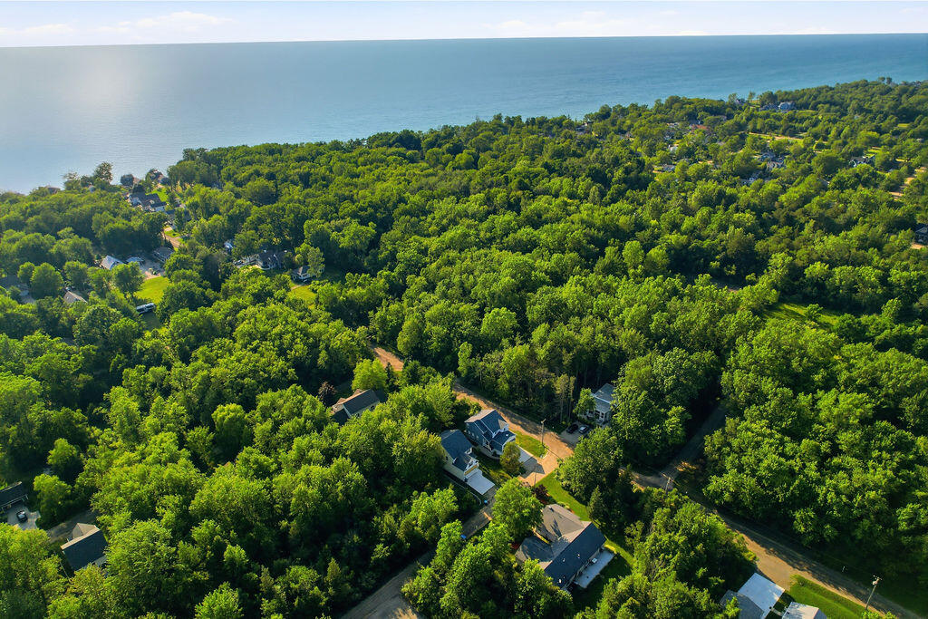 480 Mcmullan Way South Haven MI 49090