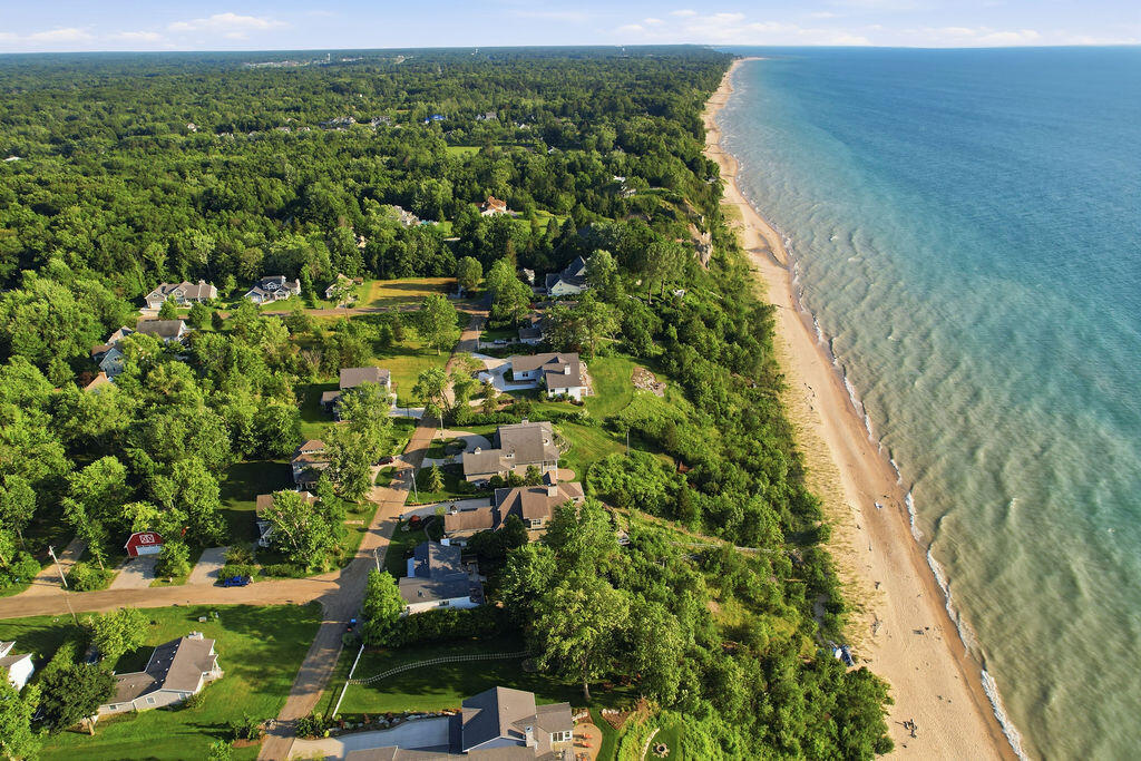 480 Mcmullan Way South Haven MI 49090