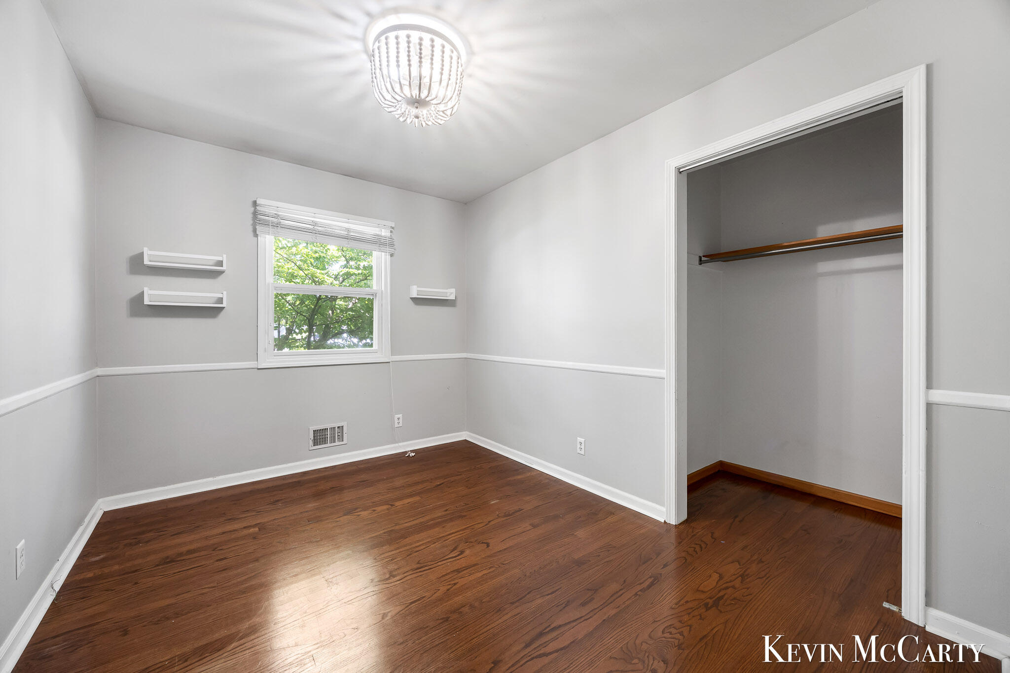 2722 Vassar Drive SE Grand Rapids MI 49506