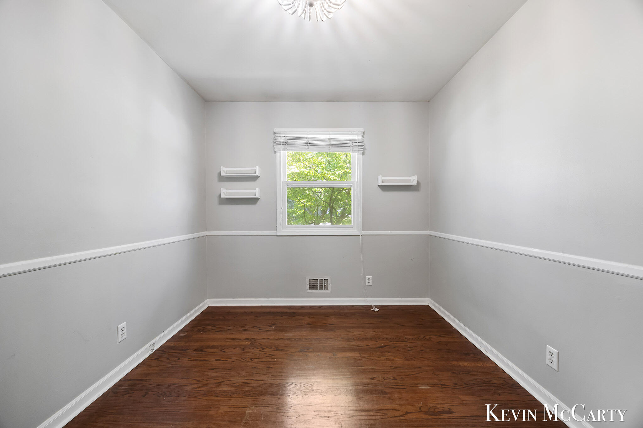 2722 Vassar Drive SE Grand Rapids MI 49506
