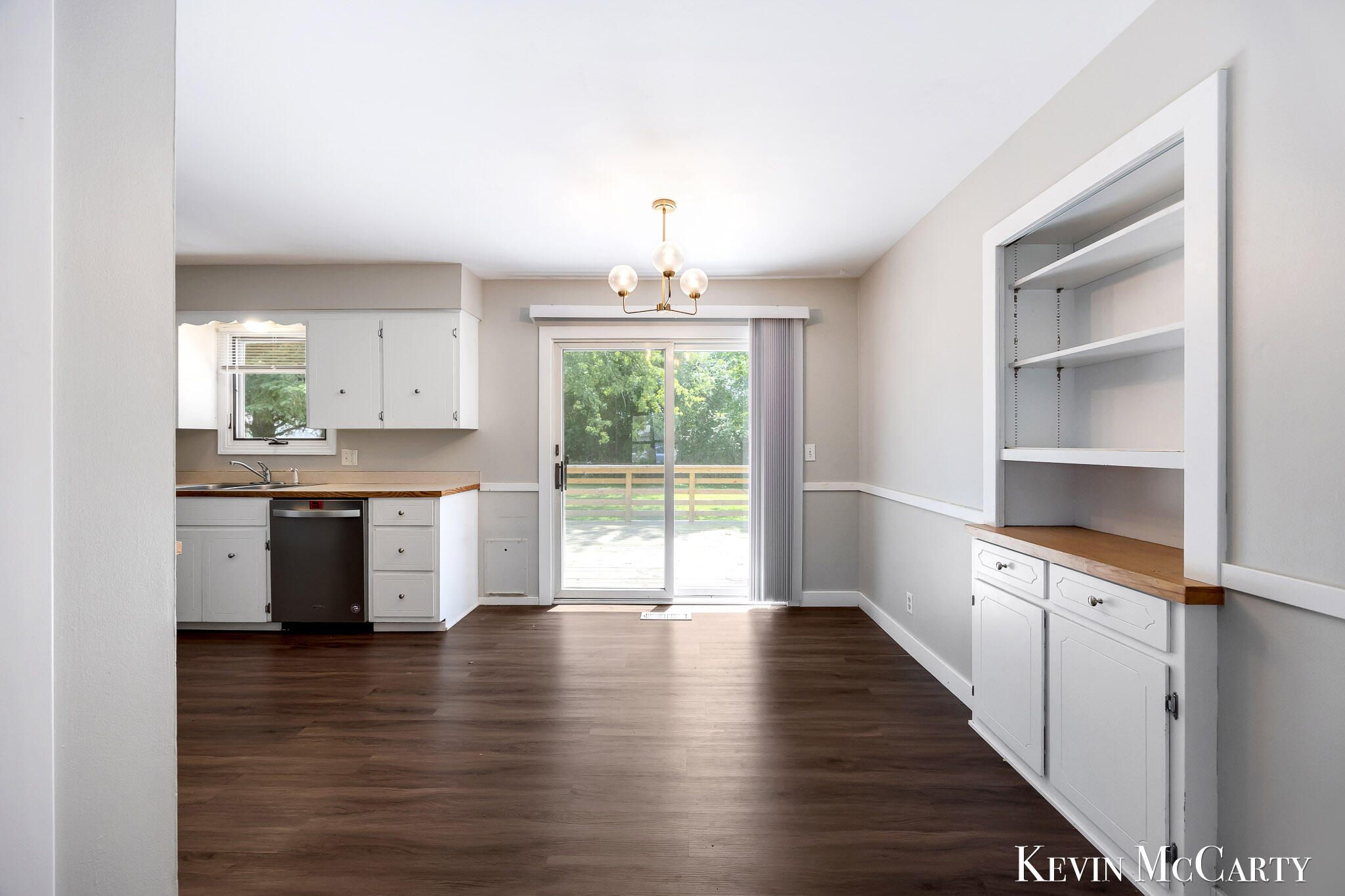 2722 Vassar Drive SE Grand Rapids MI 49506