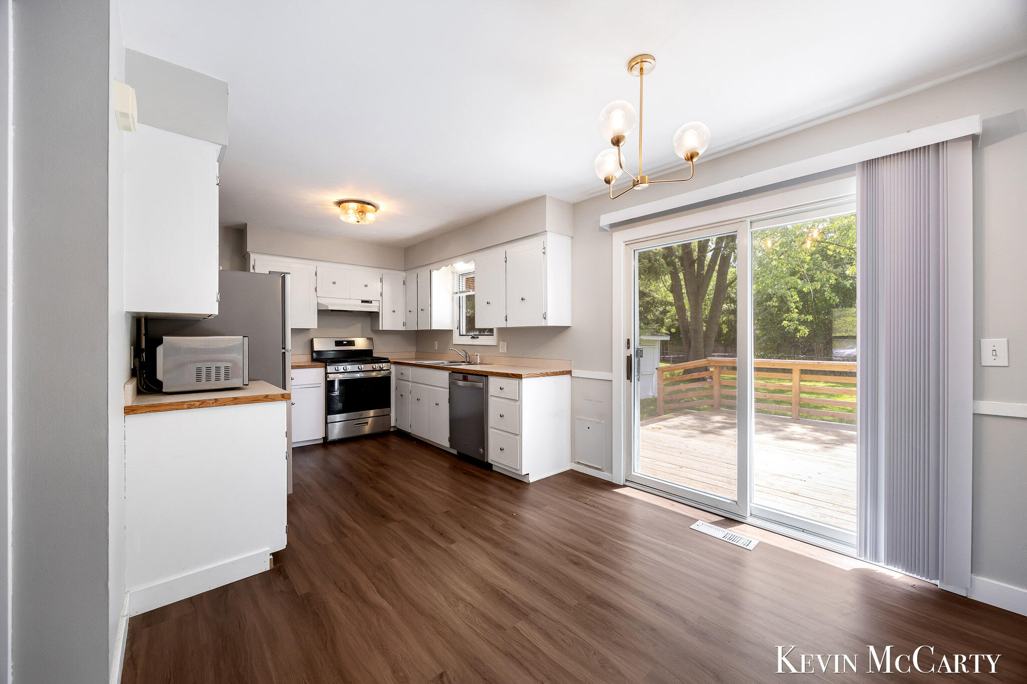 2722 Vassar Drive SE Grand Rapids MI 49506