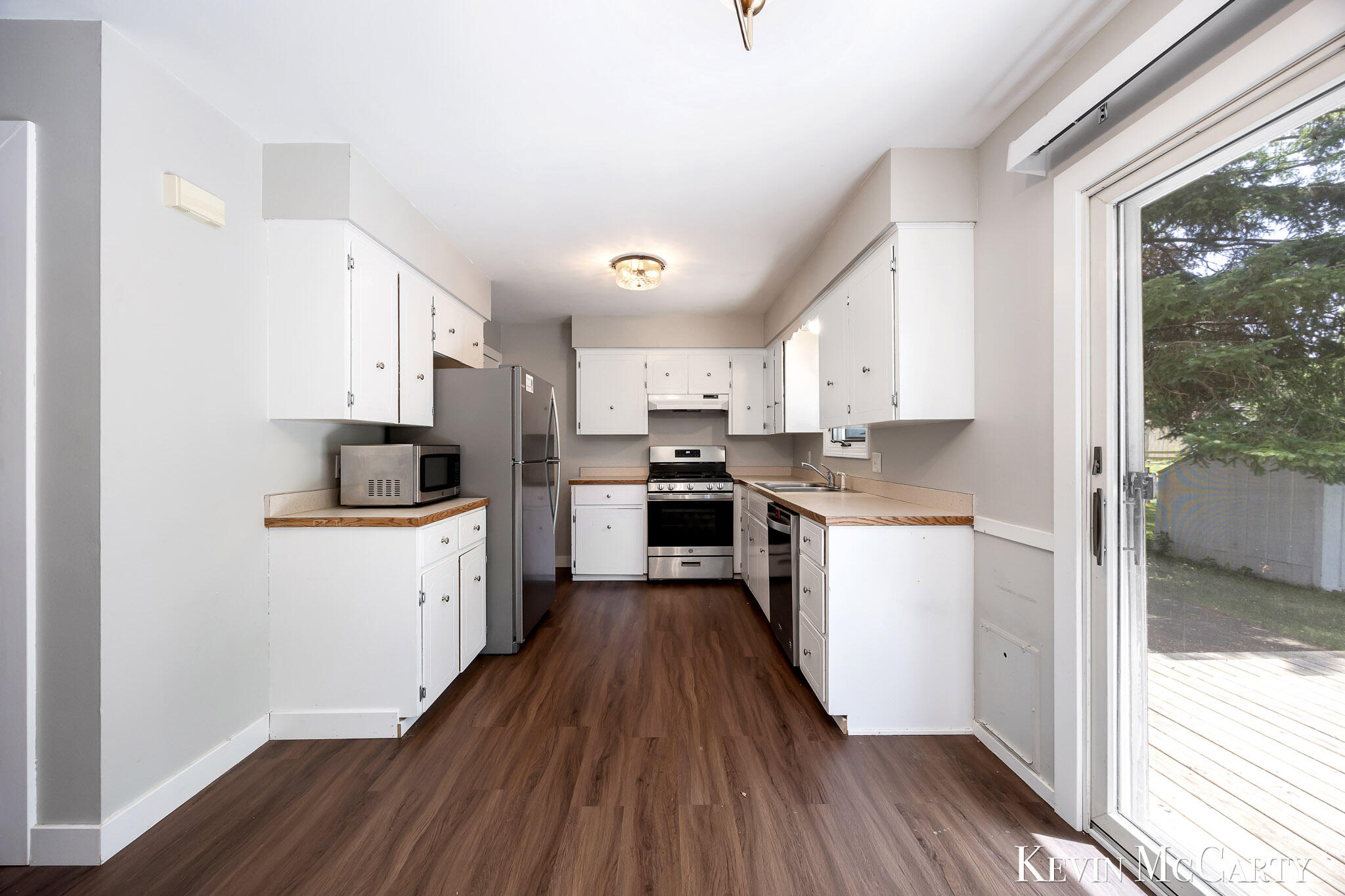 2722 Vassar Drive SE Grand Rapids MI 49506