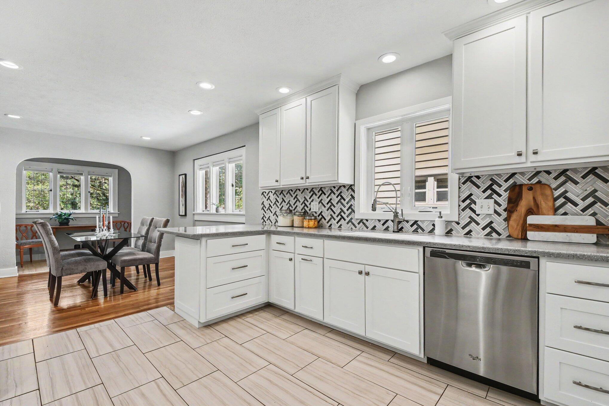 1240 Benjamin Avenue SE Grand Rapids MI 49506