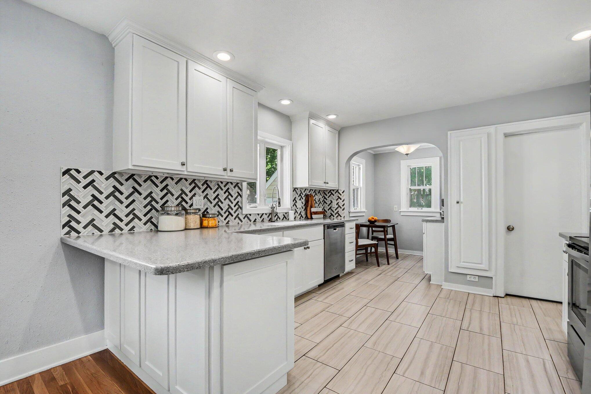 1240 Benjamin Avenue SE Grand Rapids MI 49506