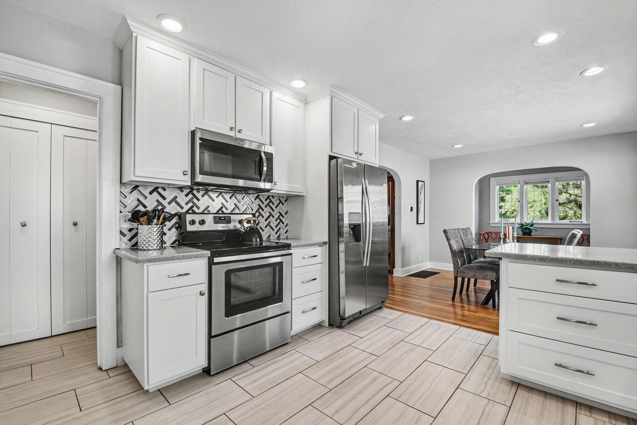 1240 Benjamin Avenue SE Grand Rapids MI 49506