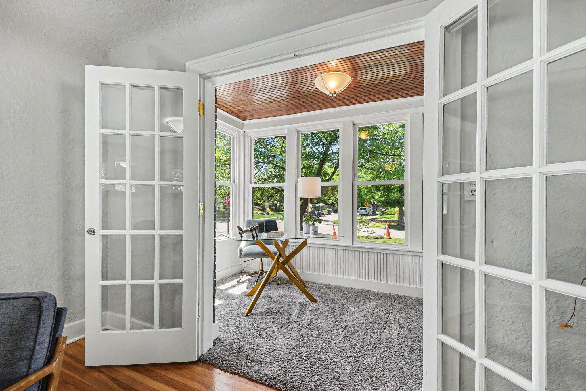 1240 Benjamin Avenue SE Grand Rapids MI 49506