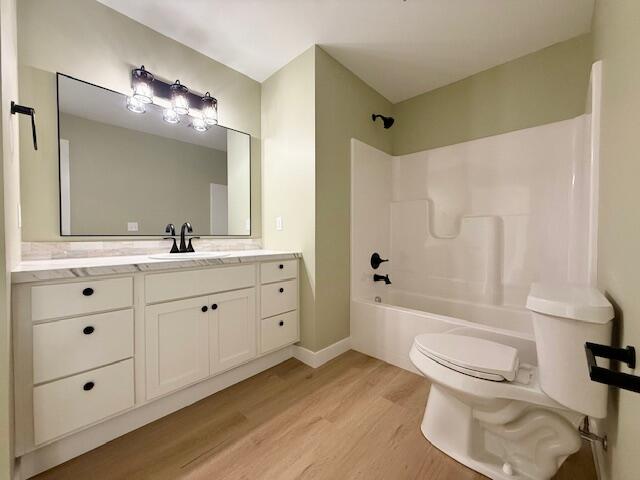 3221 Signal Point Drive Allegan MI 49010