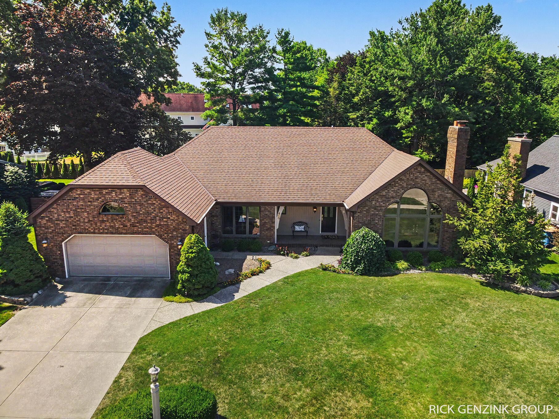 400 W 35th Street Holland MI 49423