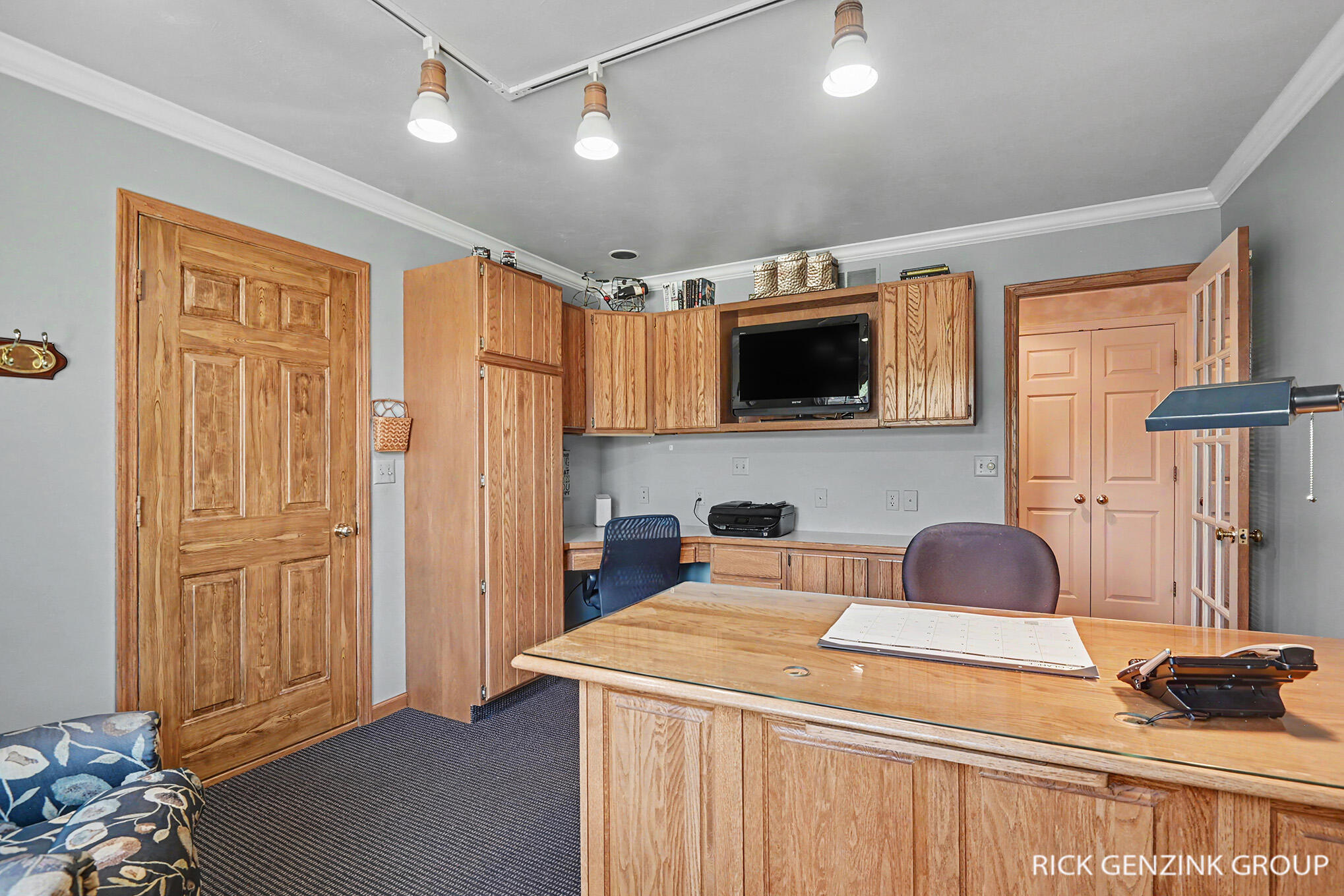 400 W 35th Street Holland MI 49423