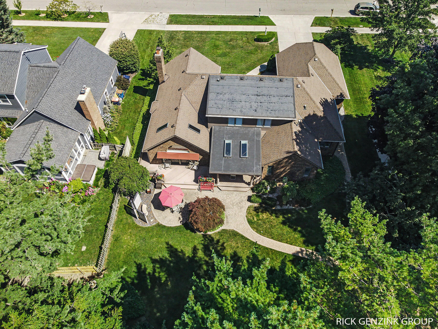 400 W 35th Street Holland MI 49423