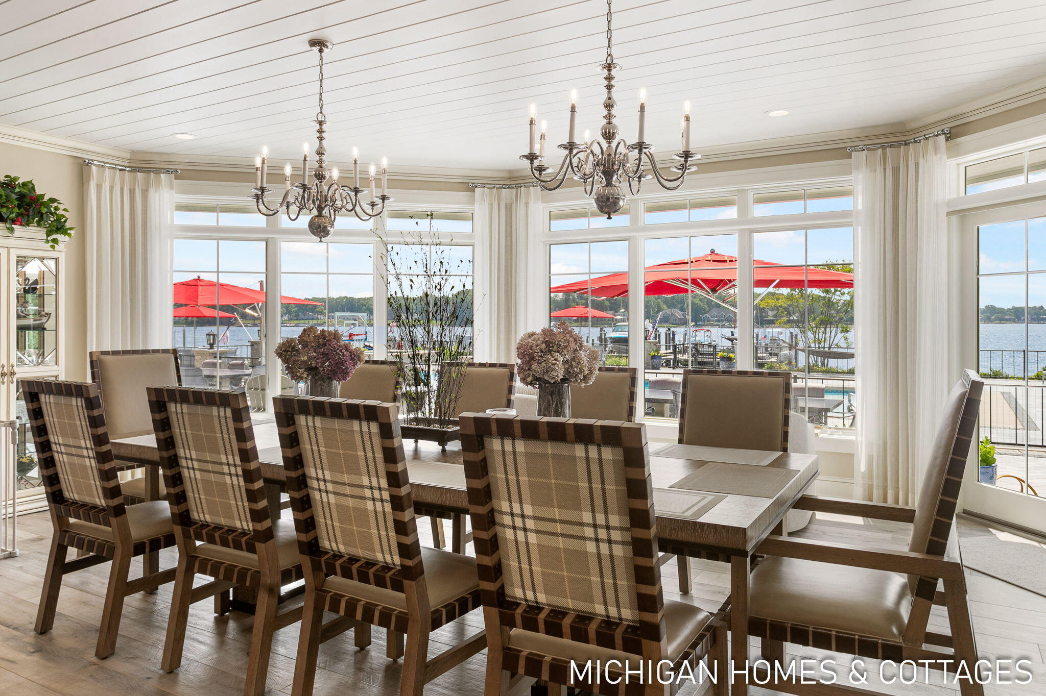 229 Norwood Avenue Holland MI 49424