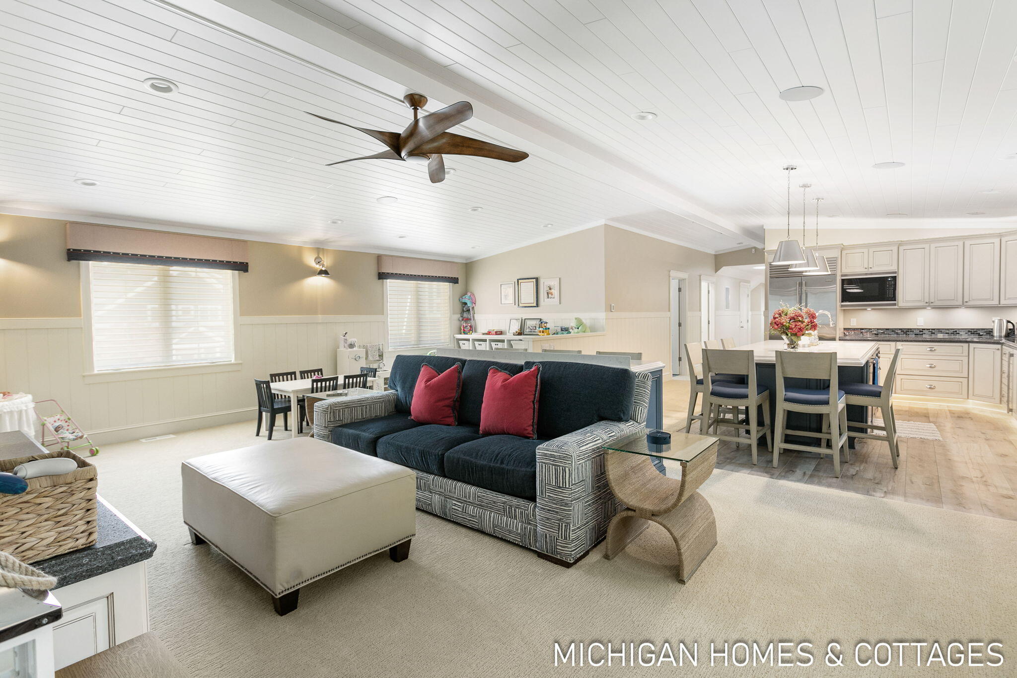 229 Norwood Avenue Holland MI 49424