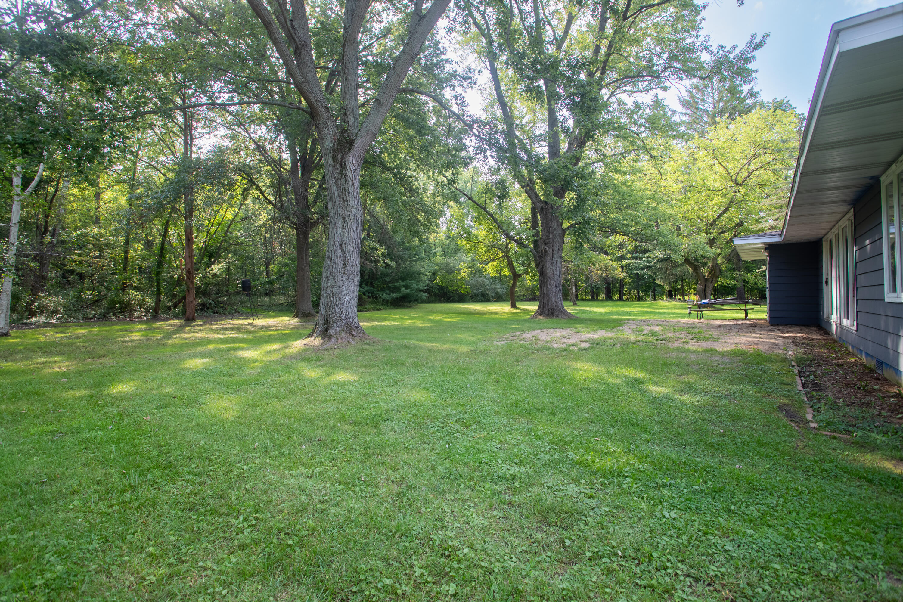 10163 Baldwin Road Bridgman MI 49106