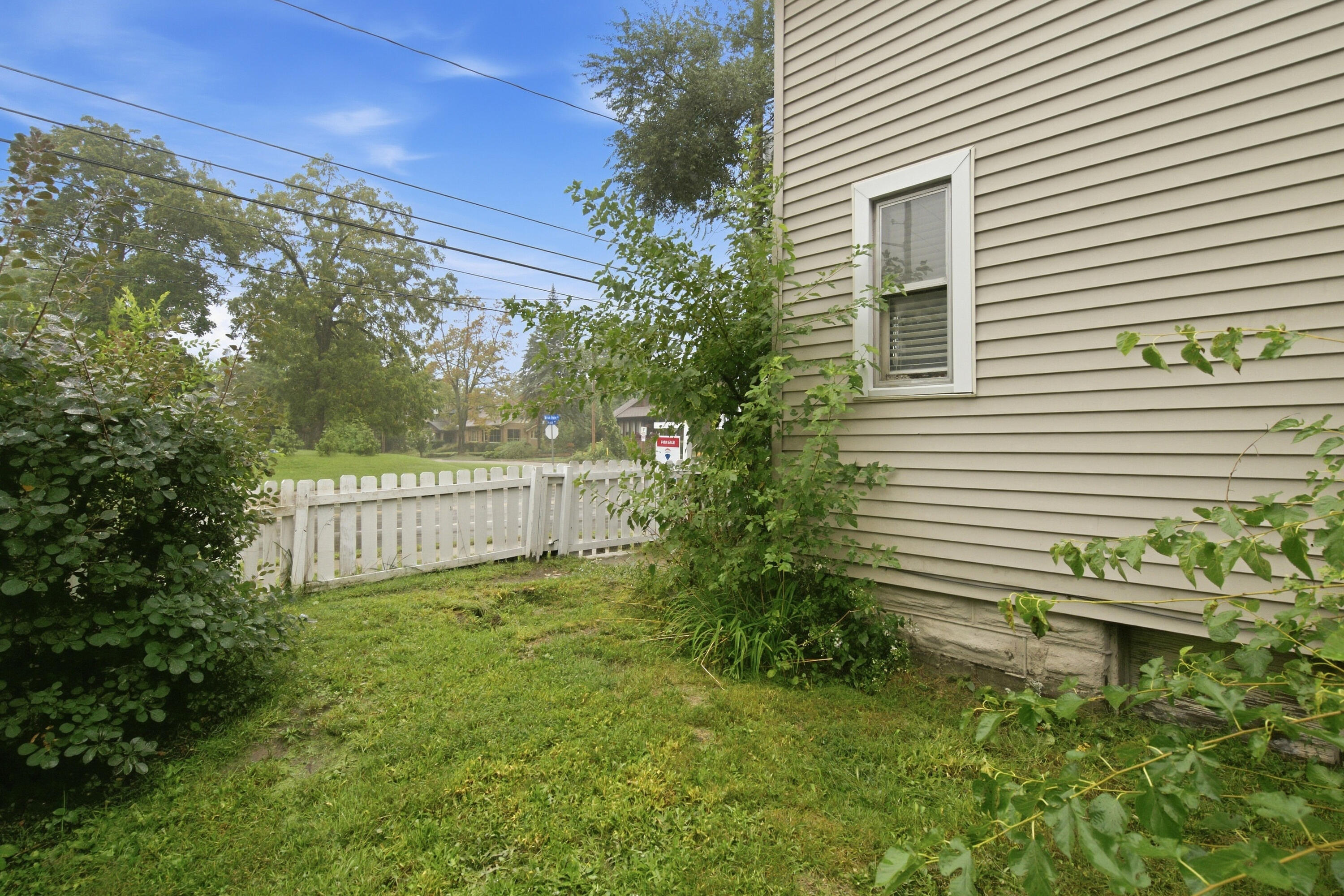 1522 W Main Street Kalamazoo MI 49006