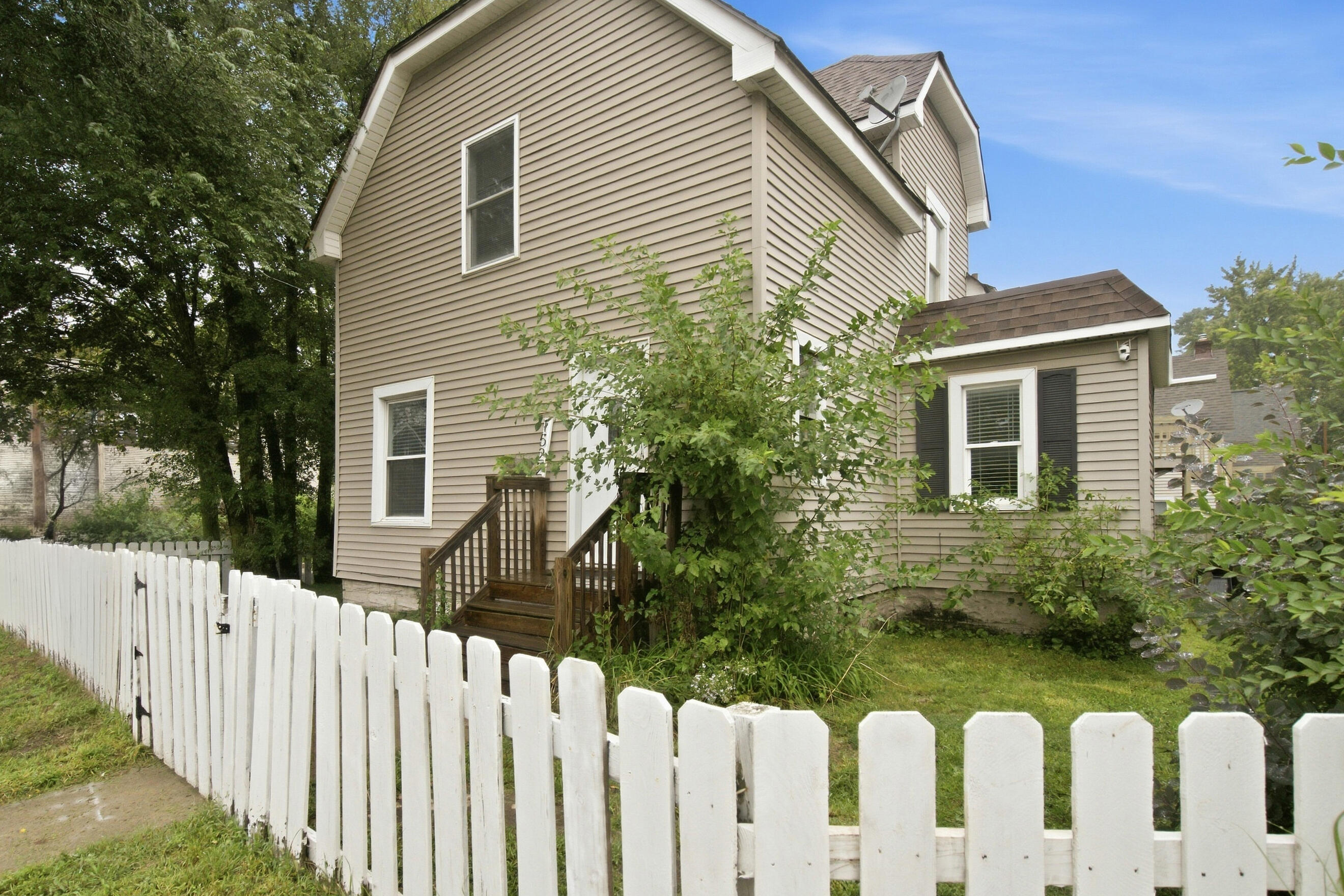 1522 W Main Street Kalamazoo MI 49006