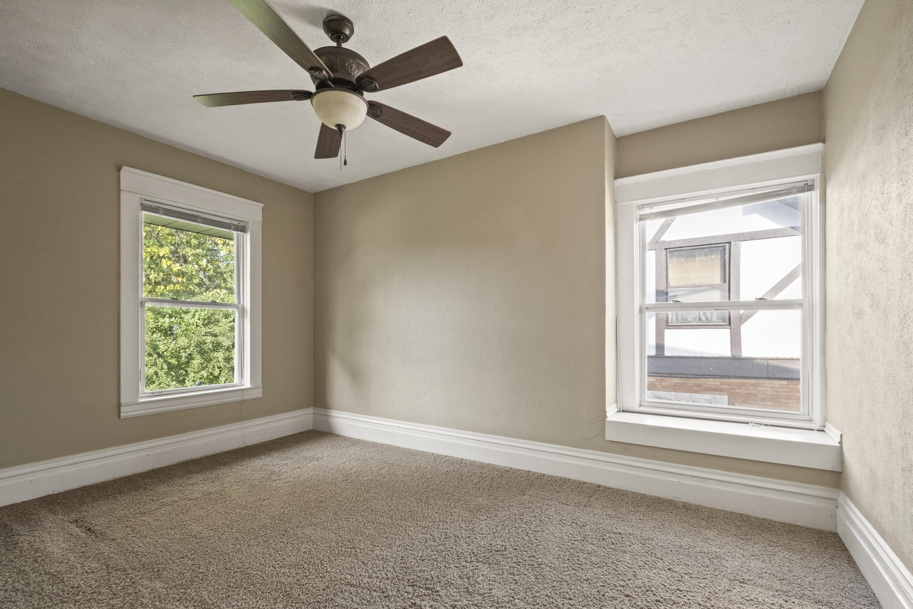 1217 Sigsbee Street SE Grand Rapids MI 49506