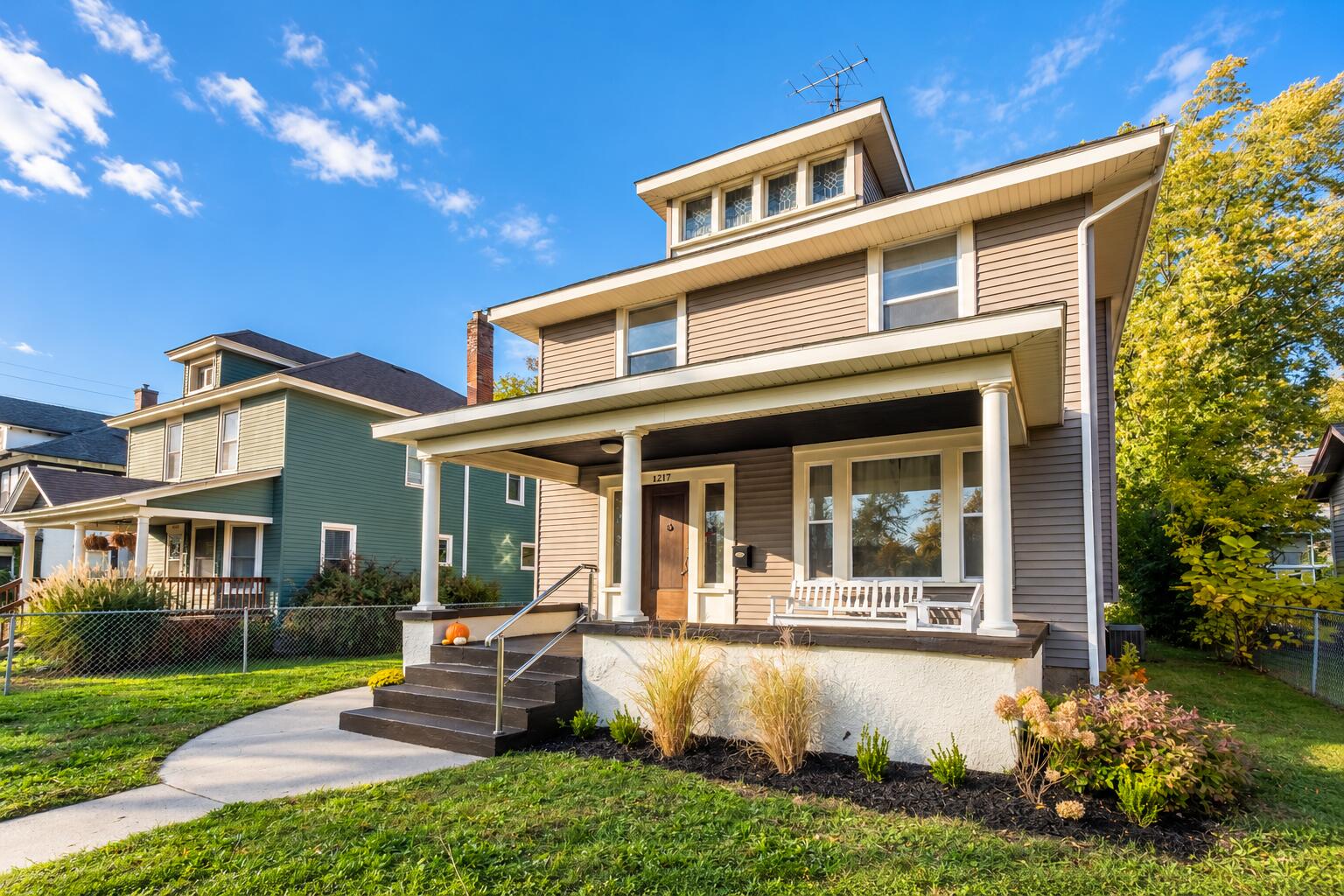1217 Sigsbee Street SE Grand Rapids MI 49506