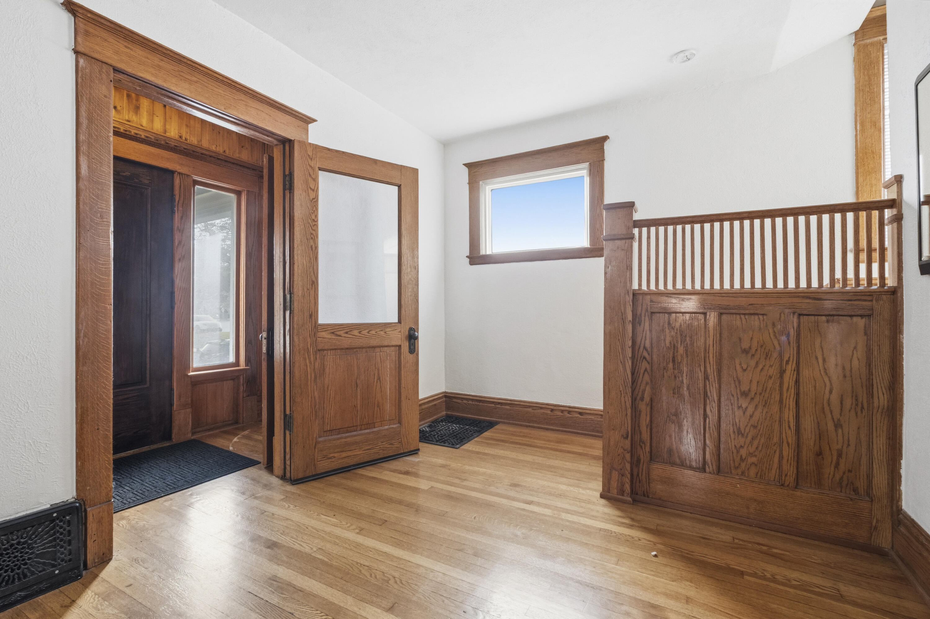 1217 Sigsbee Street SE Grand Rapids MI 49506