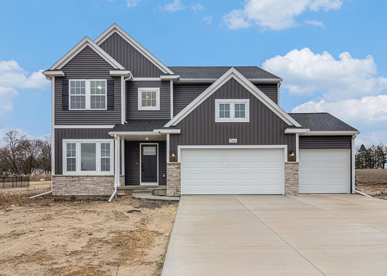 8412 Knotty Pine Lane Kalamazoo MI 49009