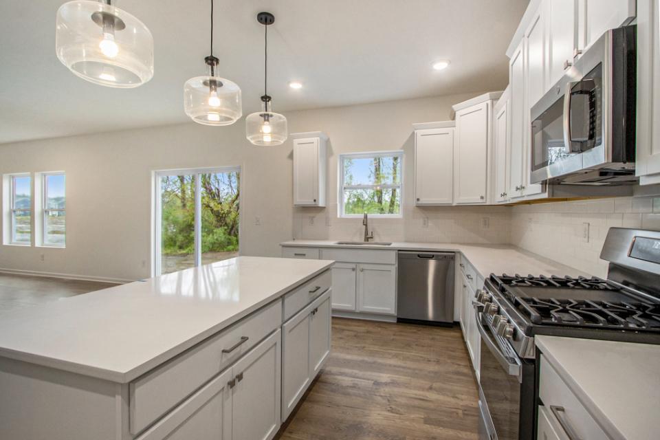 8412 Knotty Pine Lane Kalamazoo MI 49009