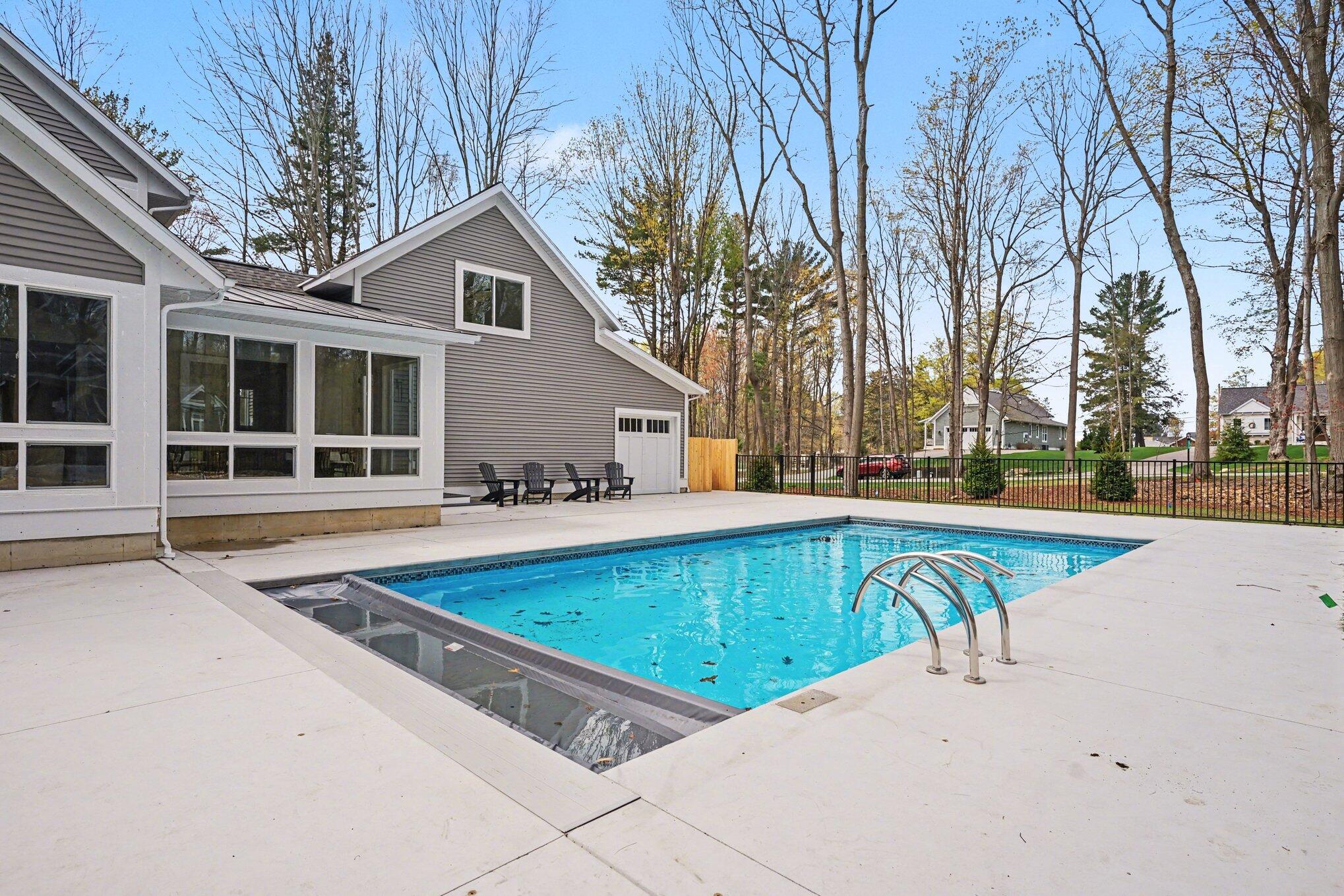 14805 Crest View Court South Haven MI 49090