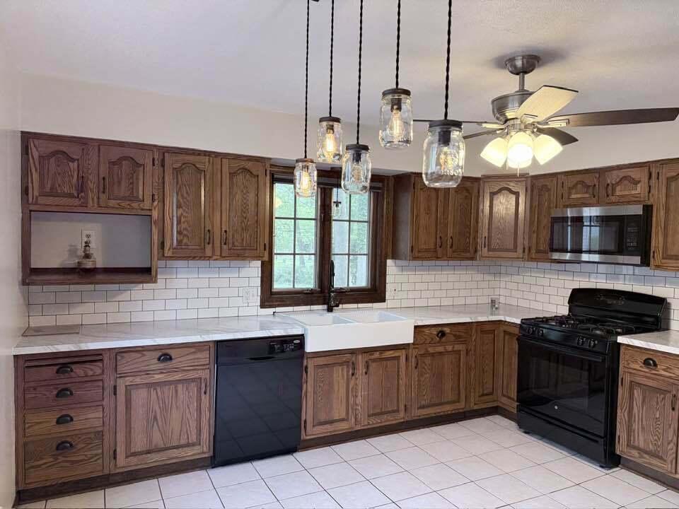 143 Linwood Street SE Grand Rapids MI 49507