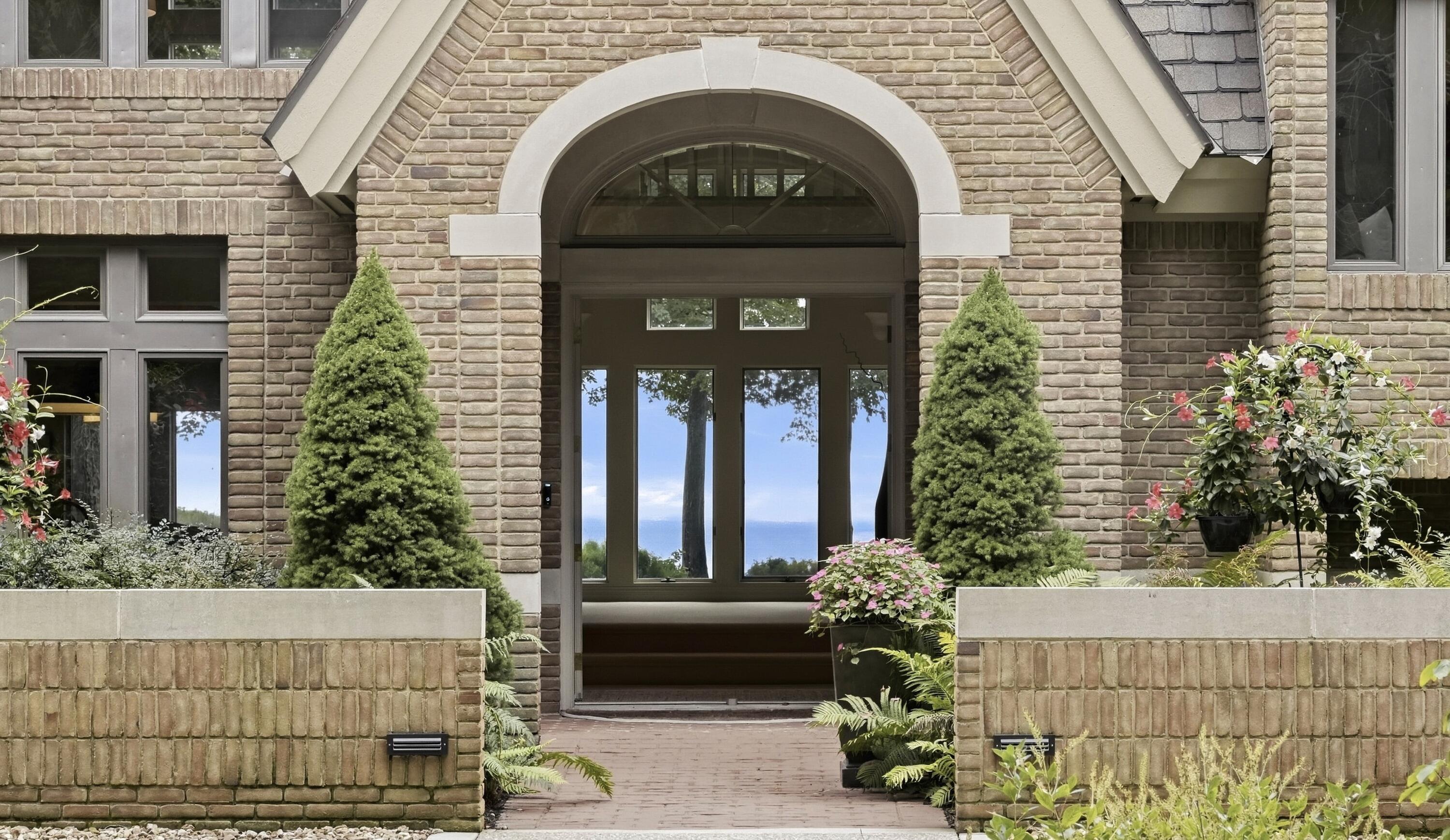5285 N Lakeshore Drive Holland MI 49424