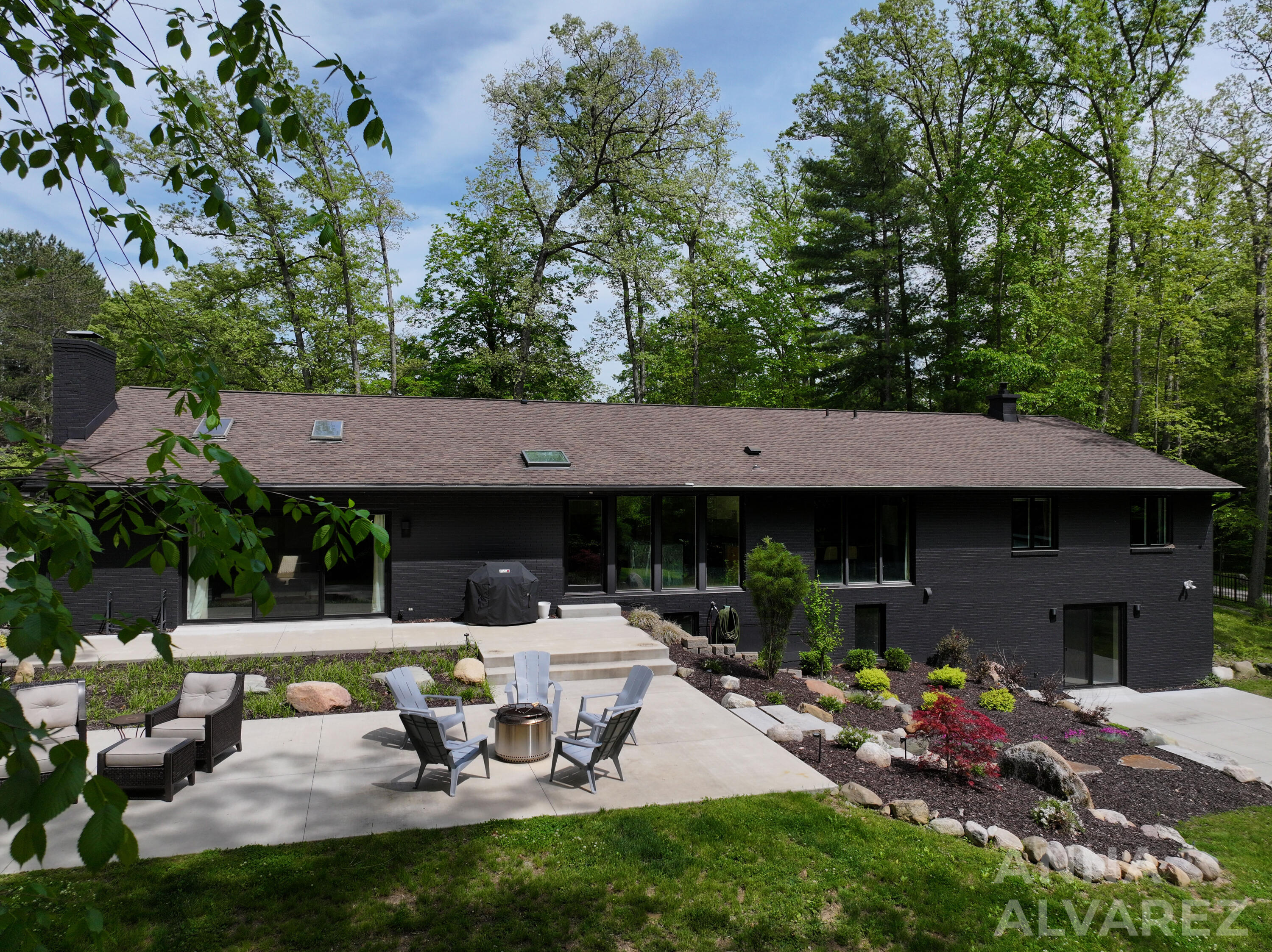 7130 Oakbrook Street SE Grand Rapids MI 49546