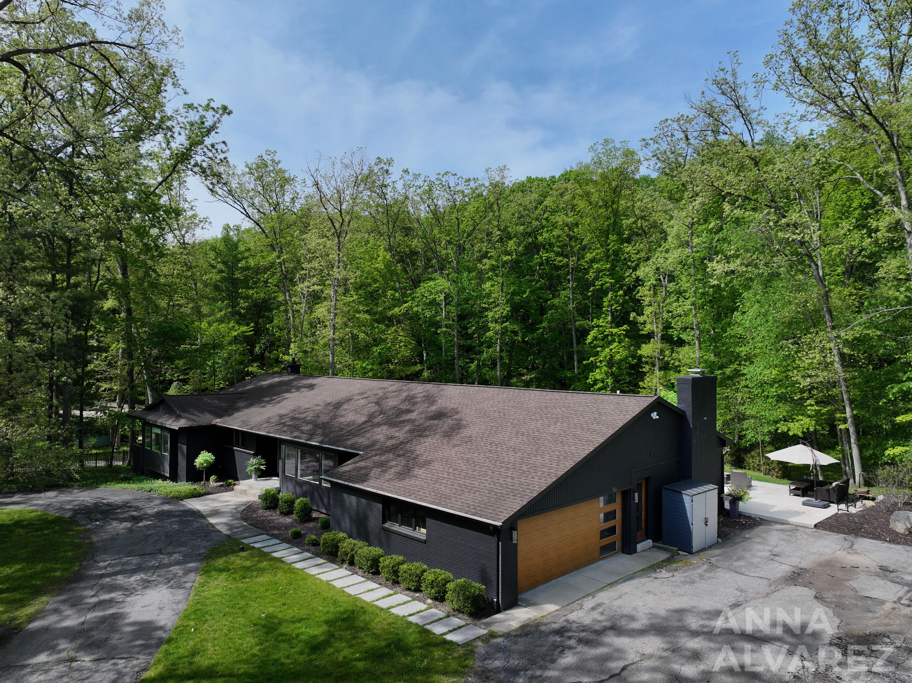 7130 Oakbrook Street SE Grand Rapids MI 49546