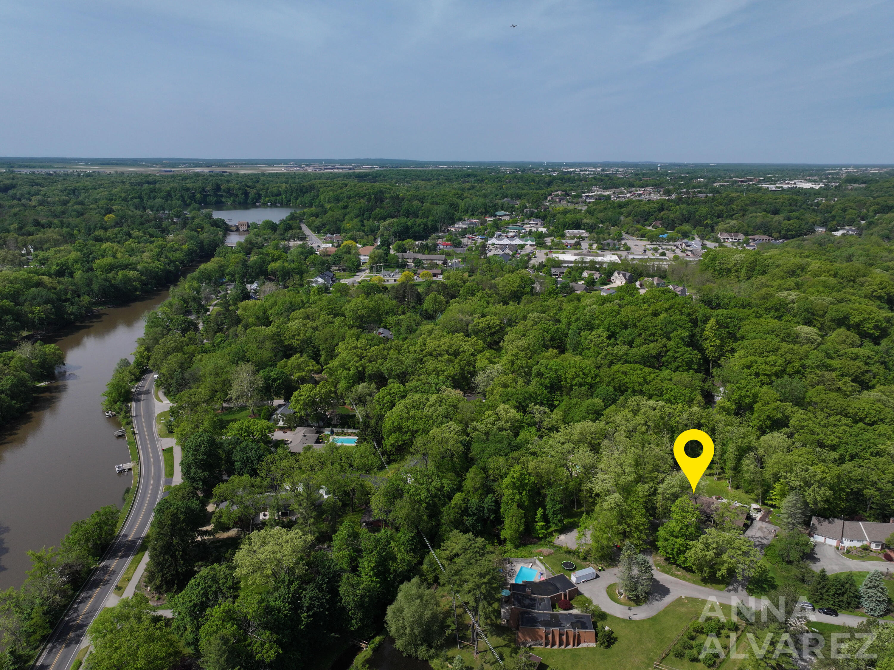 7130 Oakbrook Street SE Grand Rapids MI 49546