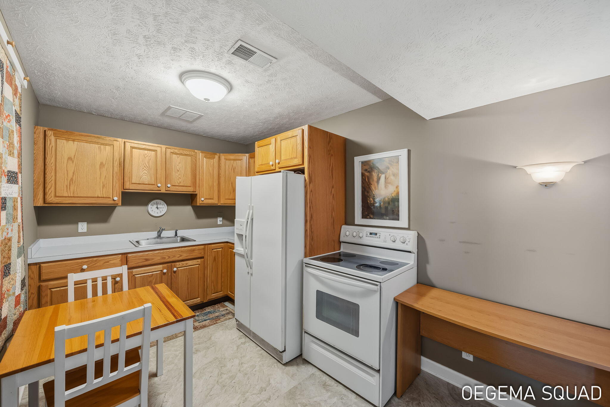 13066 Blueberry Lane Holland MI 49424