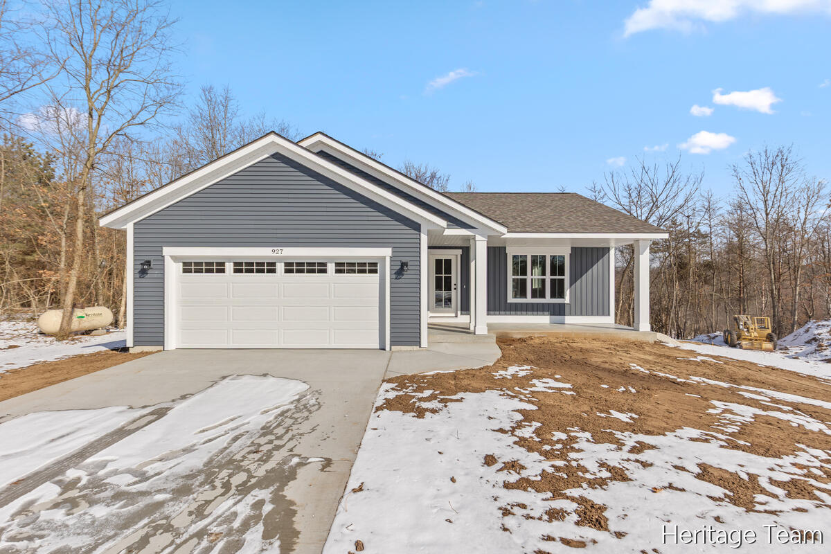927 Armintrout Ridge Court Allegan MI 49010