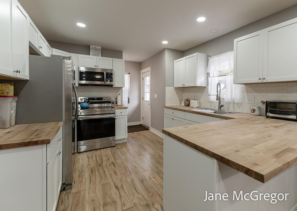 3124 5th Street Muskegon MI 49444