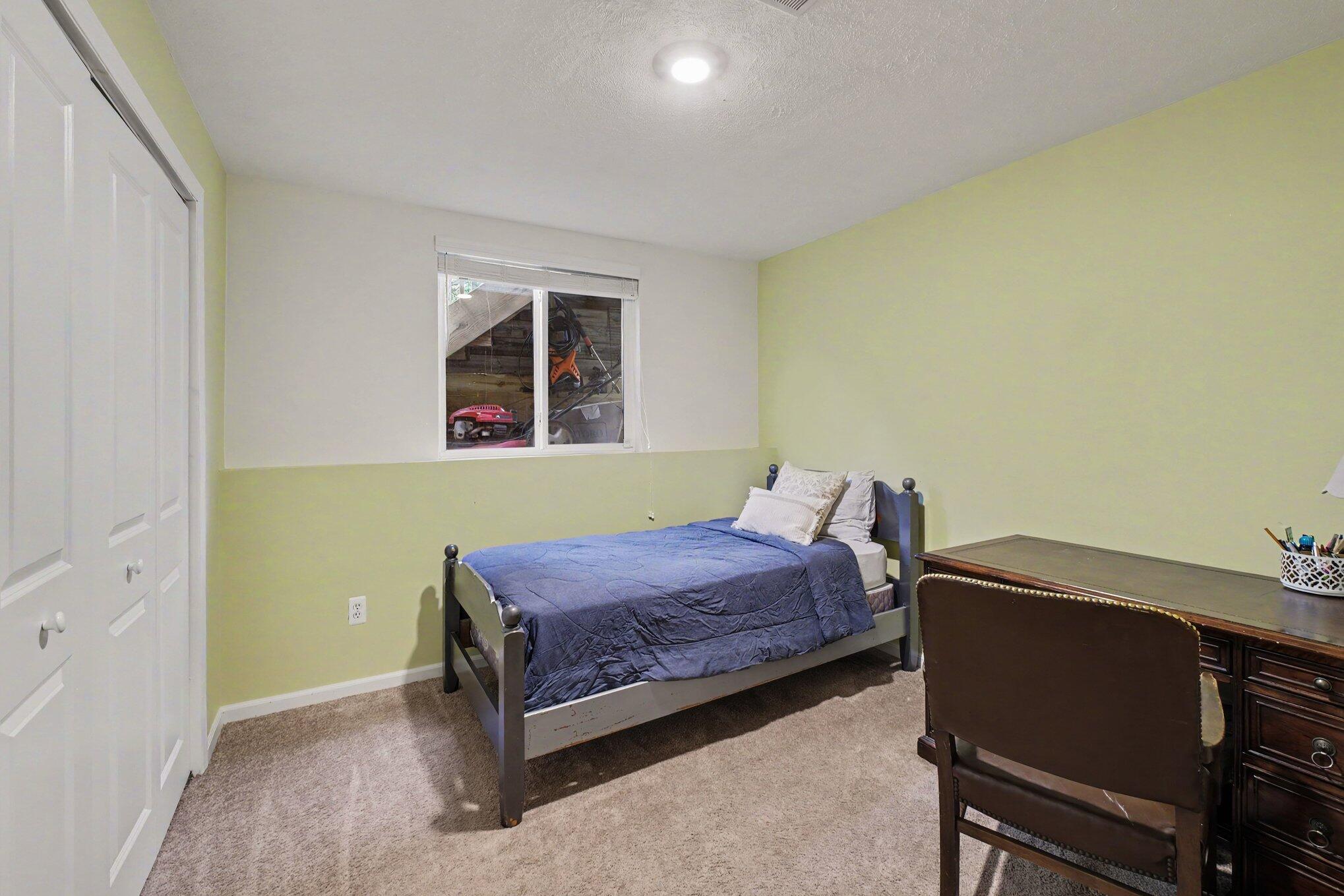 3053 Burritt Street NW Grand Rapids MI 49504