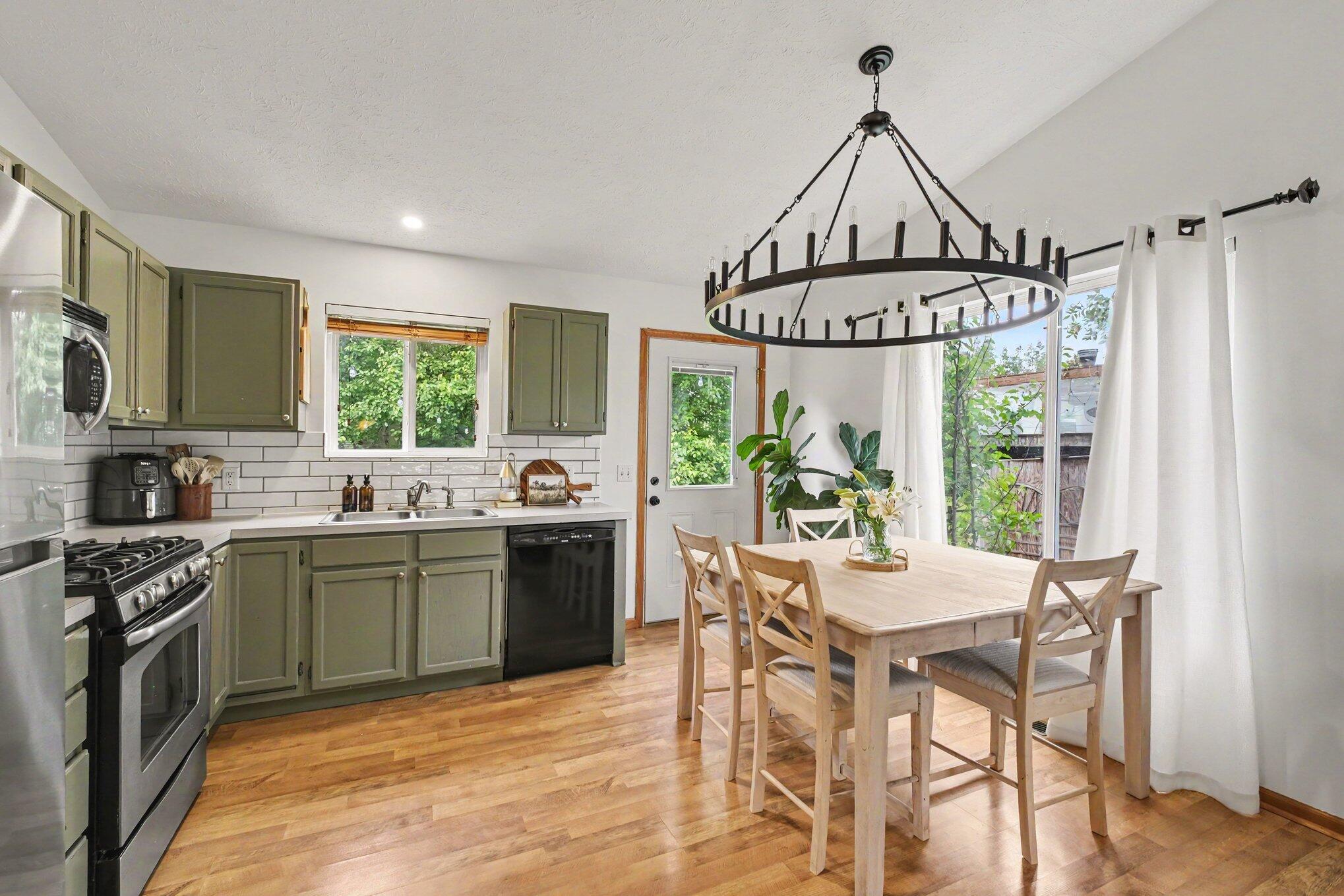 3053 Burritt Street NW Grand Rapids MI 49504