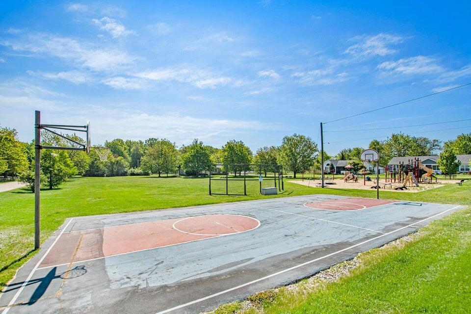 7284 B Street South Haven MI 49090