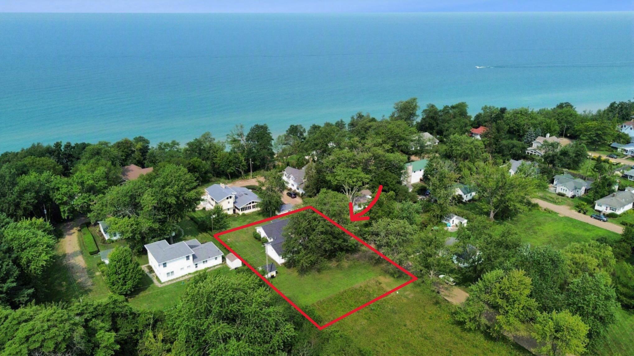 7284 B Street South Haven MI 49090