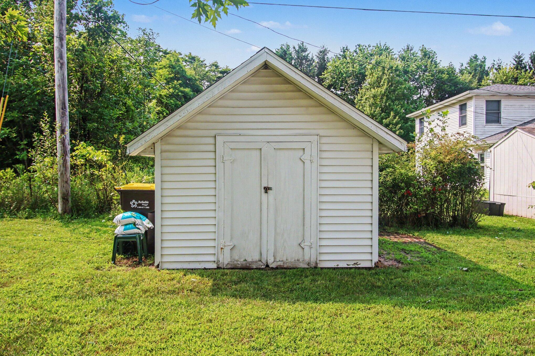 7284 B Street South Haven MI 49090