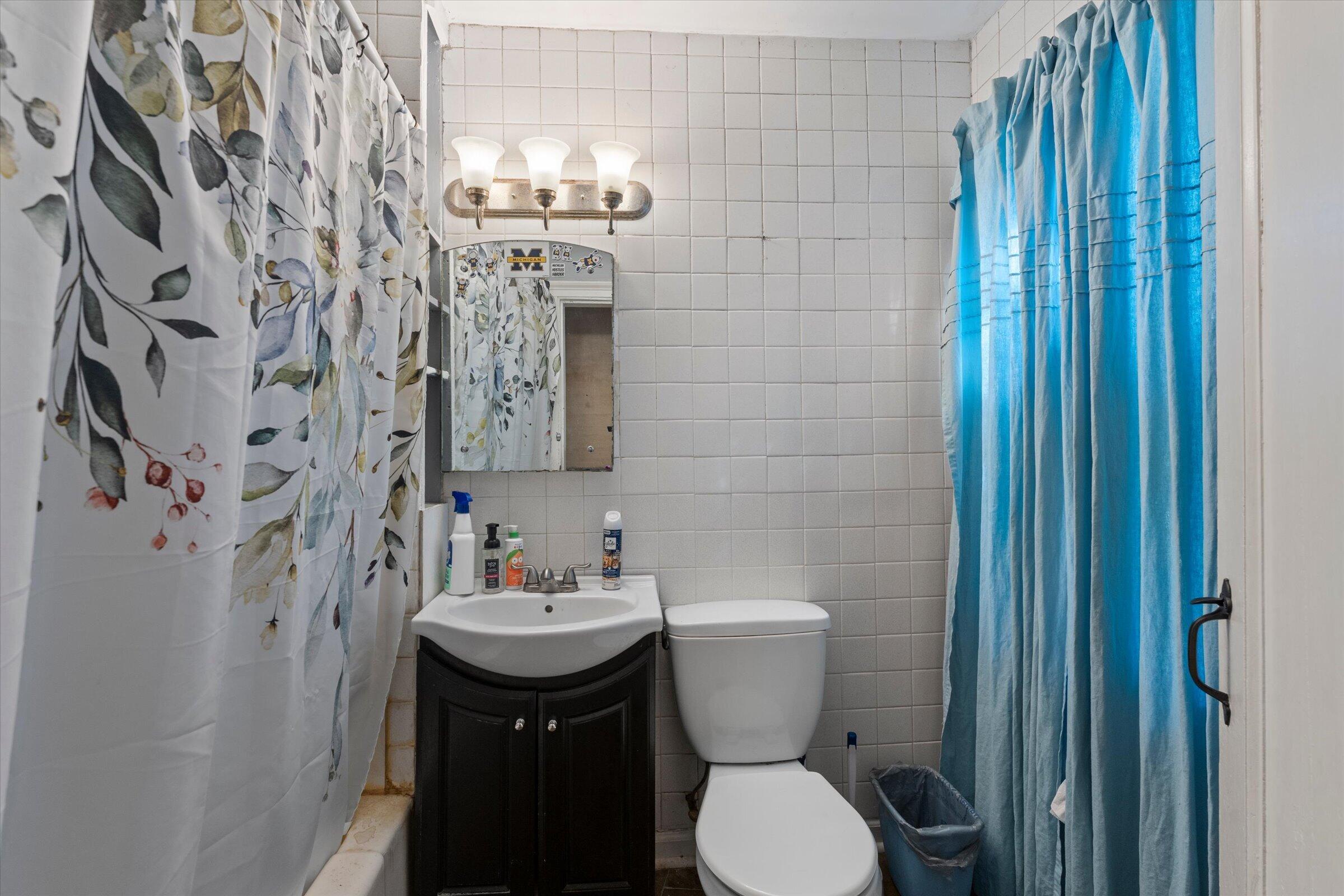 68201 Hess Road Edwardsburg MI 49112