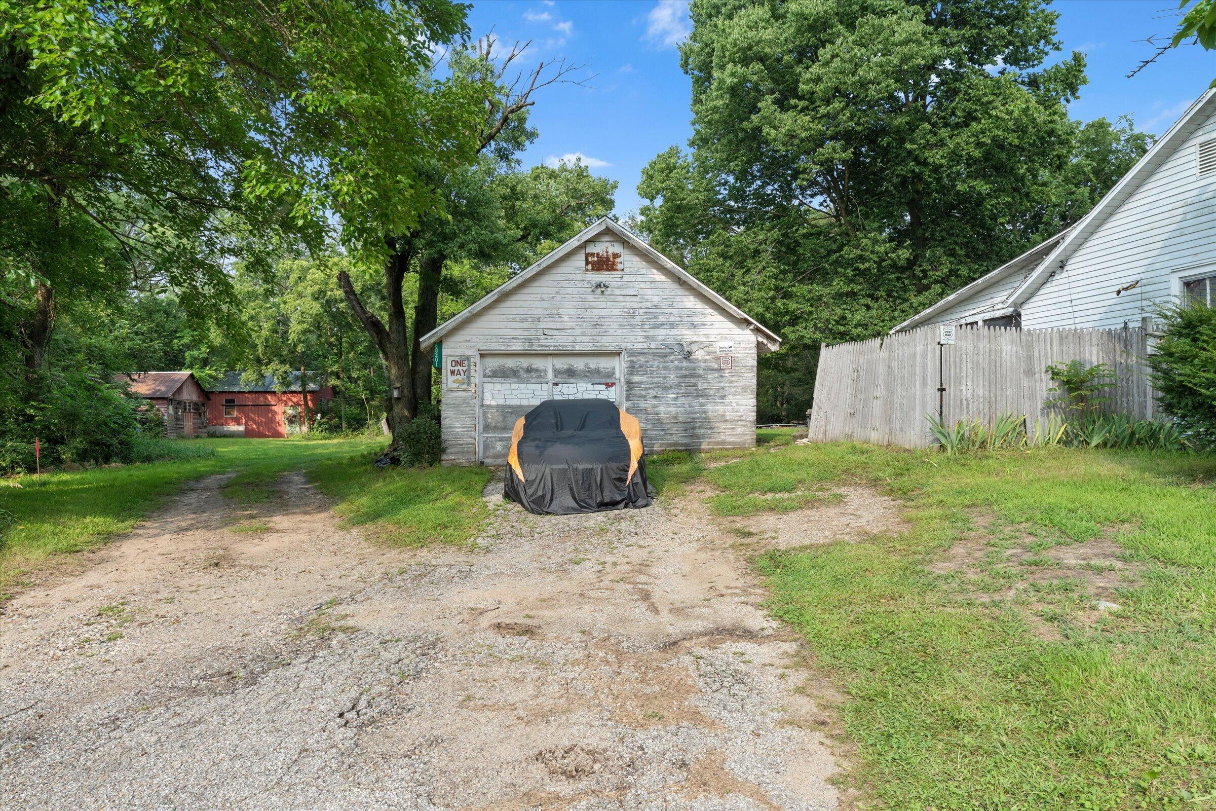68201 Hess Road Edwardsburg MI 49112