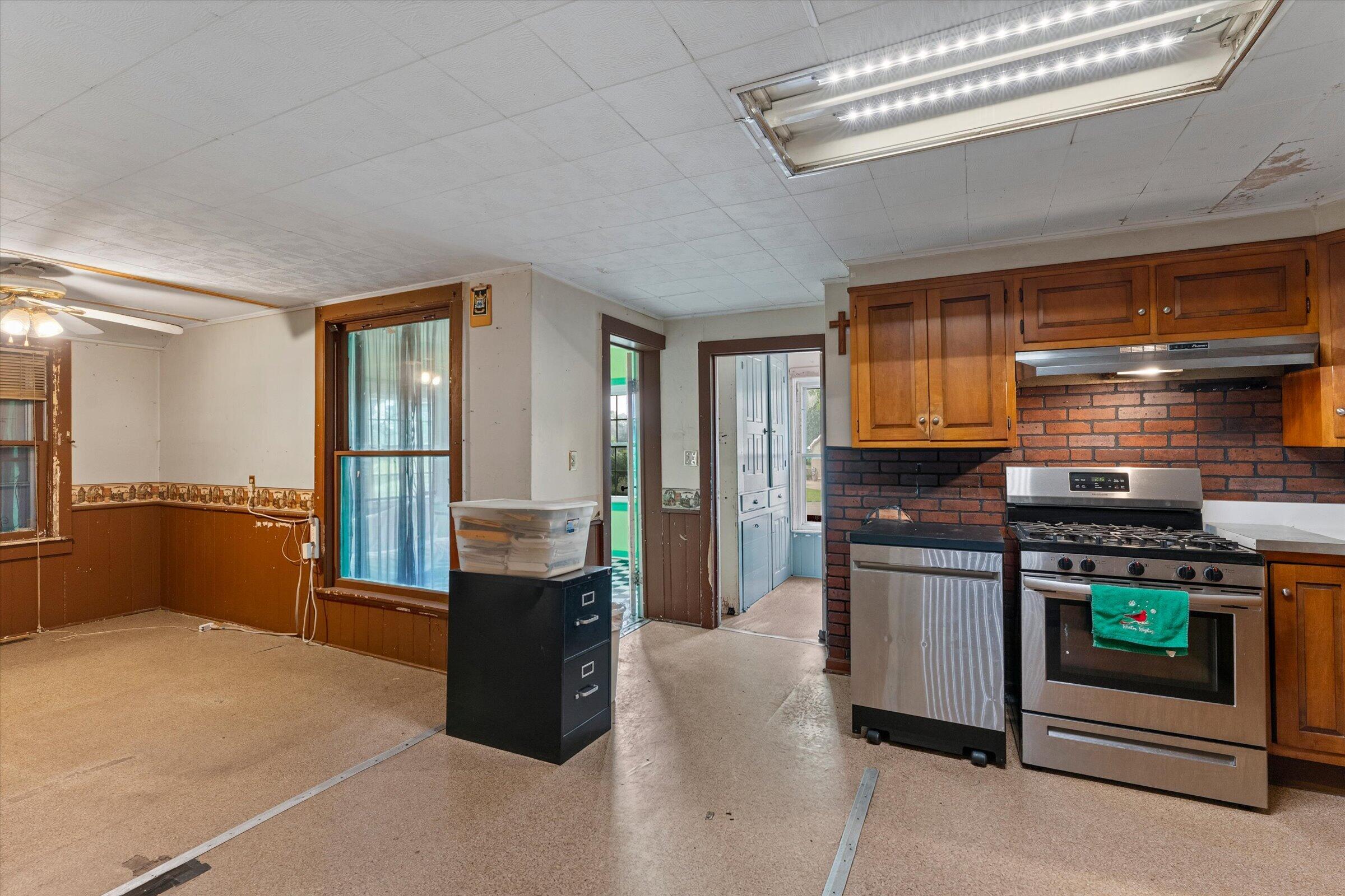 68201 Hess Road Edwardsburg MI 49112
