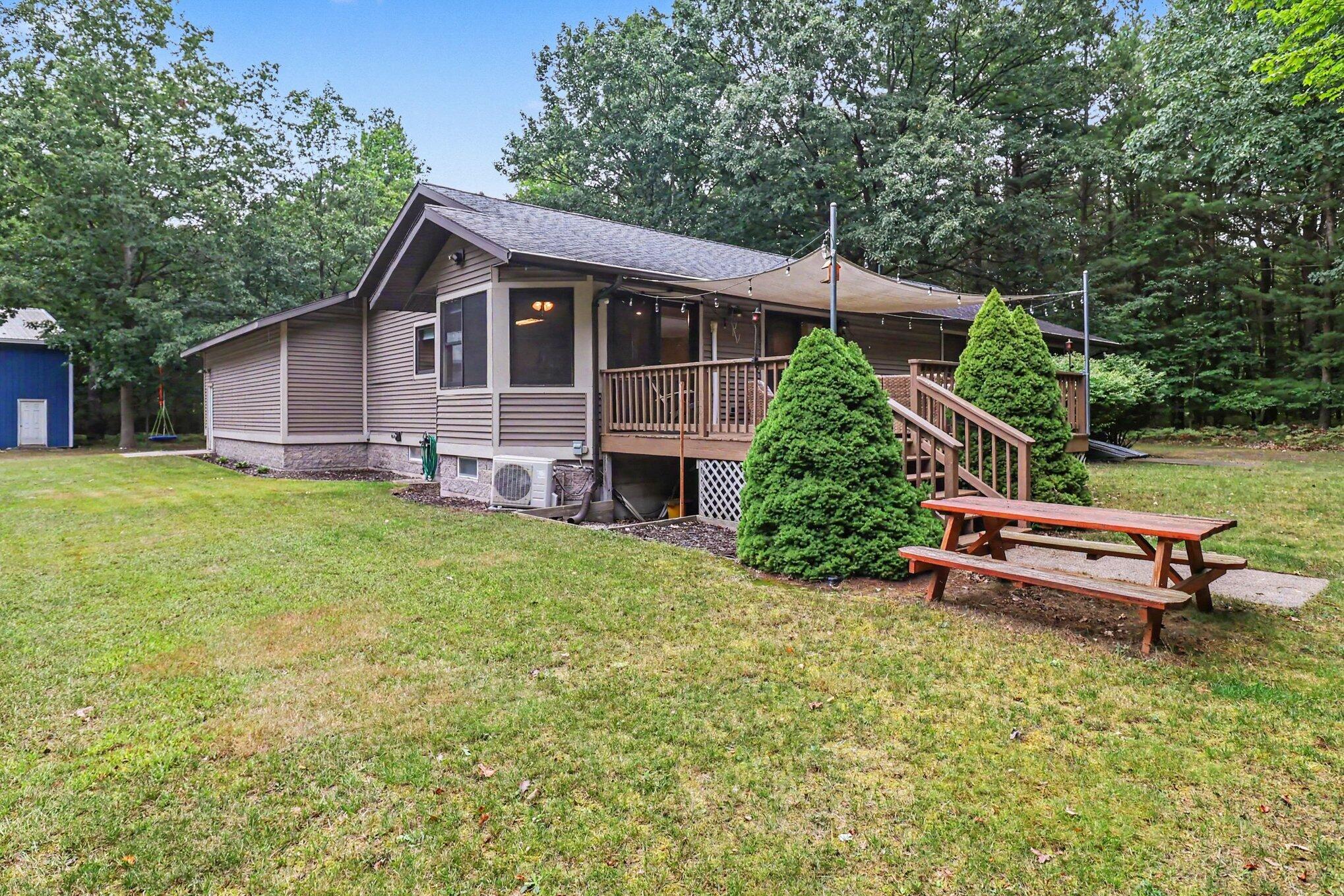 3823 N Sherman Road Ludington MI 49431