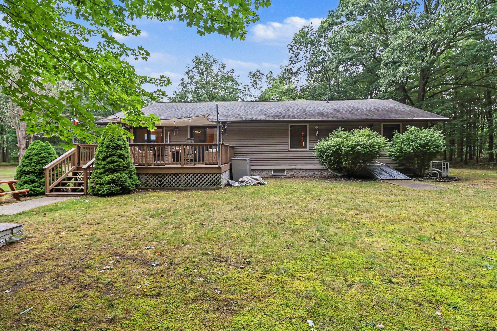 3823 N Sherman Road Ludington MI 49431